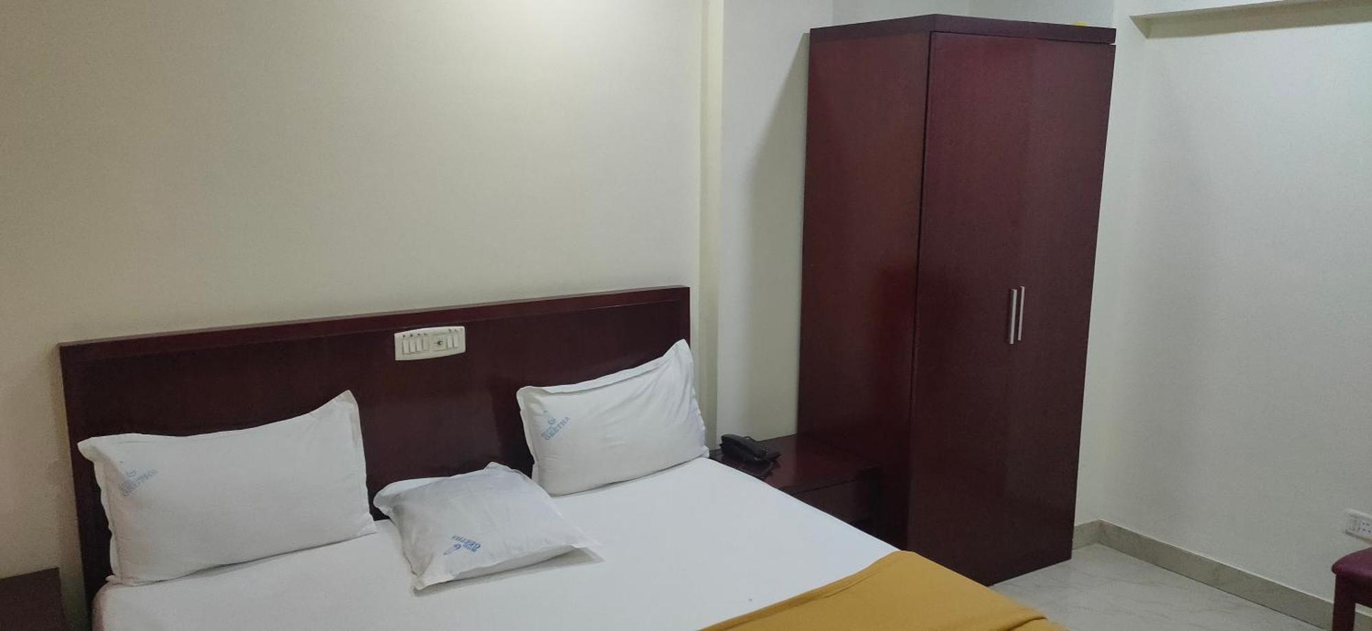 Hotel Geetha International Thoothukudi Eksteriør bilde