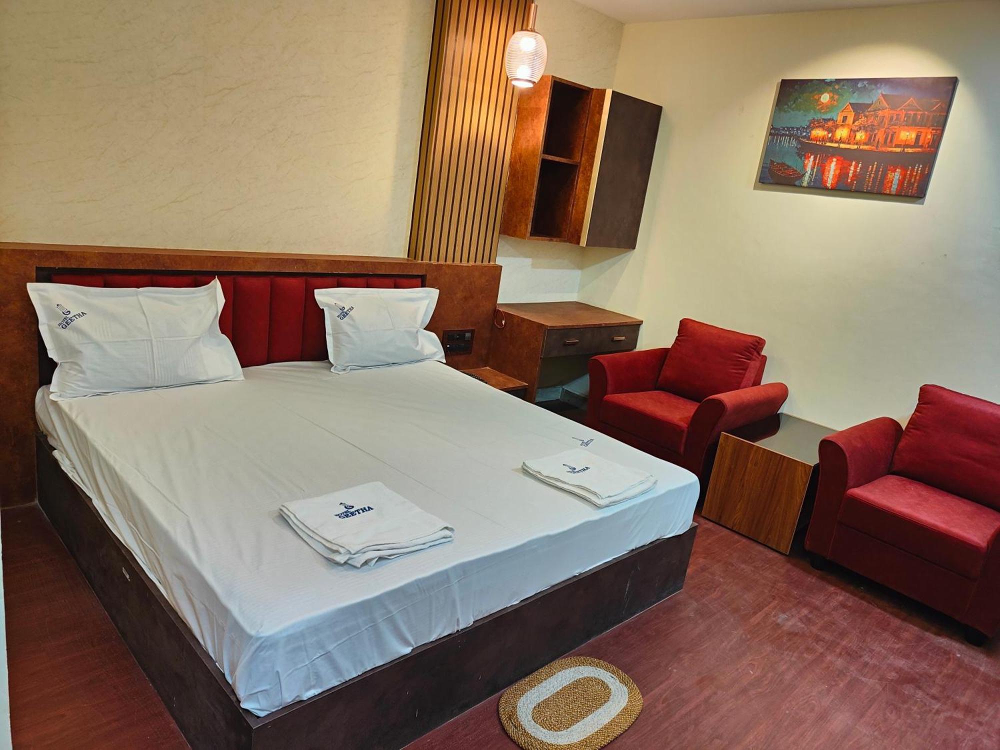 Hotel Geetha International Thoothukudi Eksteriør bilde
